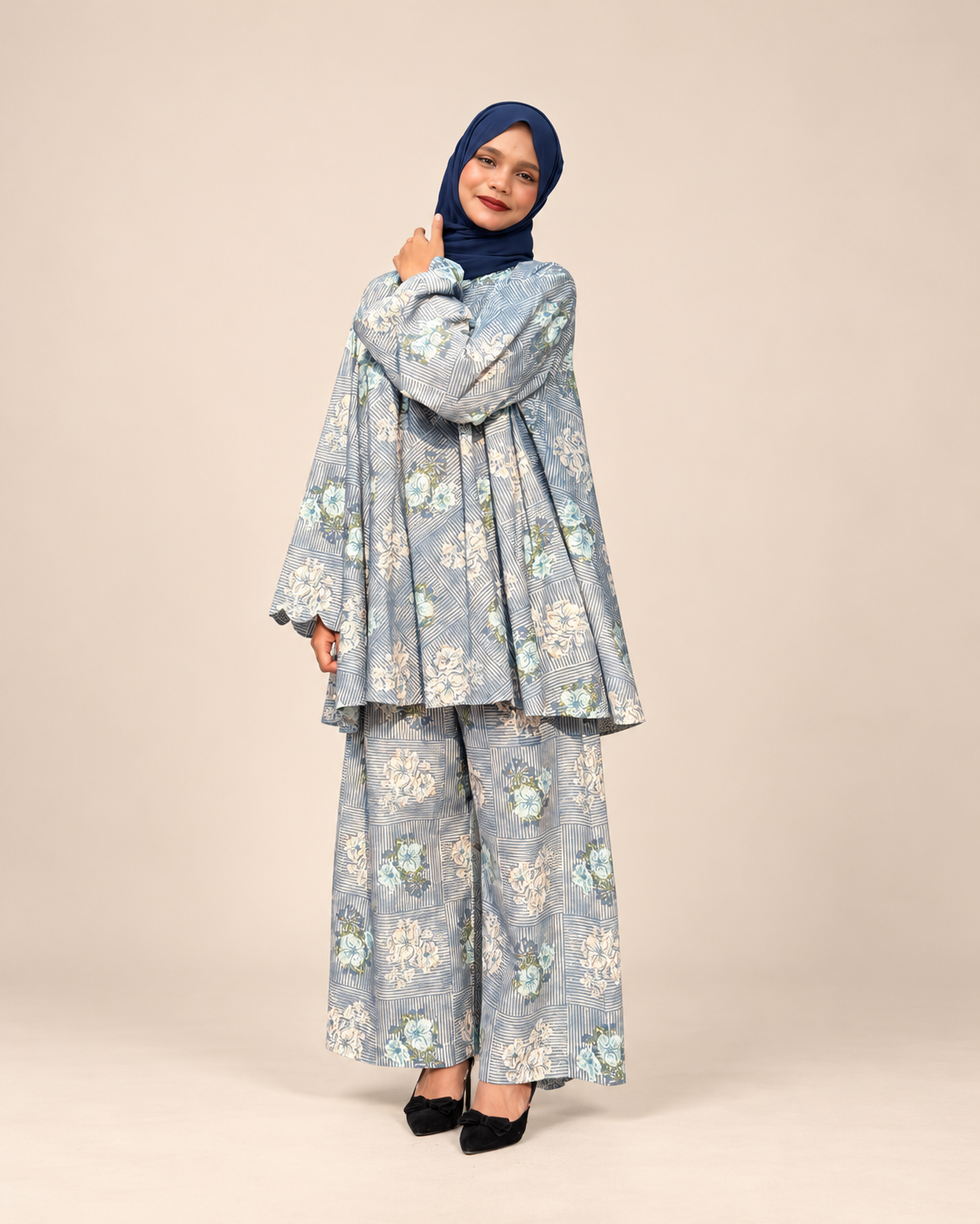 Cotton floral cordset